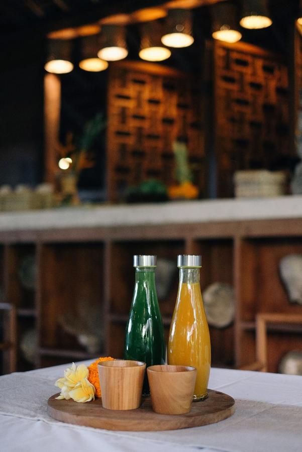 Kalapa Boutique Resort & Yoga Canggu Exteriör bild